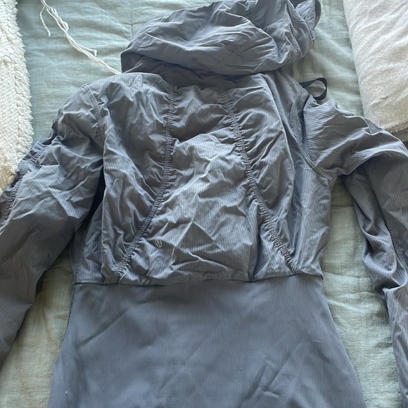 Lululemon Jacket - Picture 3 of 3